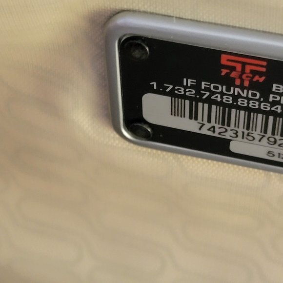 Tumi Tech Black Yellow Gold McKenna Flap Body Bag Crossbody Adjustable Strap - Picture 6 of 16